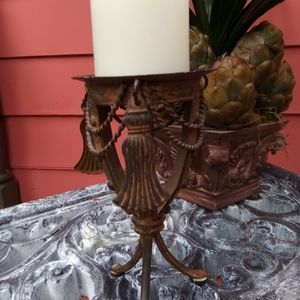 Candle holder
